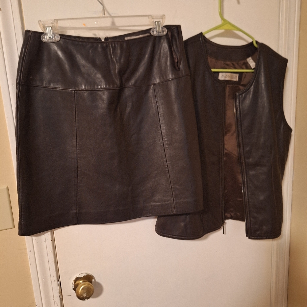 Valerie Stevens Dark Brown Leather Pencil Skirt